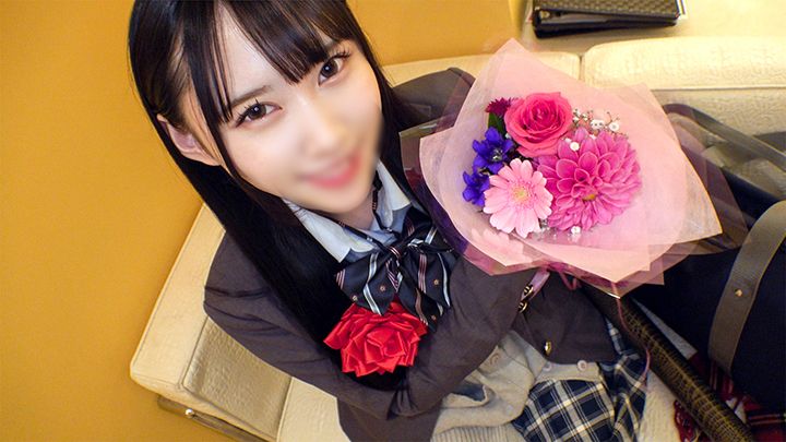 FC2-PPV-4361640 【限定】「畢業後來中出做愛吧」畢業典禮回家直衝愛情賓館。初次無套抽插高潮痙攣認真交尾潮吹失禁停不下！