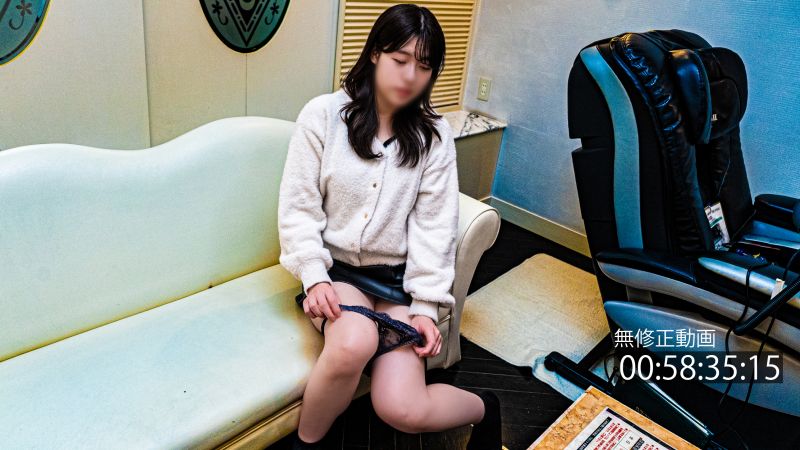 FC2-PPV-4309374 【可愛・純潔系】約好只脫內褲的女人。無套中出＋口內射精。