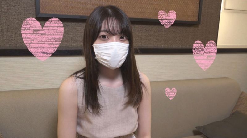 FC2-PPV-1373210 看來清純卻很好色！黑髮美體美眉風花20歳